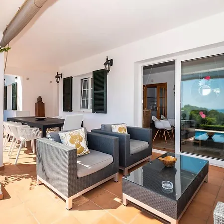 Bini Vent - Elegant Large Near The Beach, Amazing Sea Views Villa *