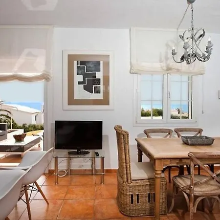 Villa Bini Vent - Elegant Large Near The Beach, Amazing Sea Views Binibeca