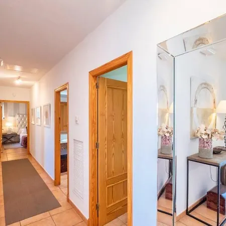 Villa Bini Vent - Elegant Large Near The Beach, Amazing Sea Views Binibeca