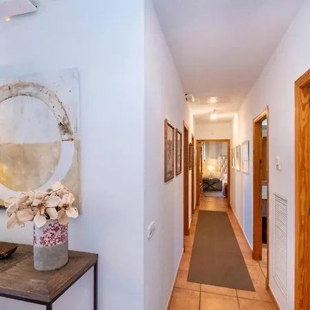Bini Vent - Elegant Large Near The Beach, Amazing Sea Views